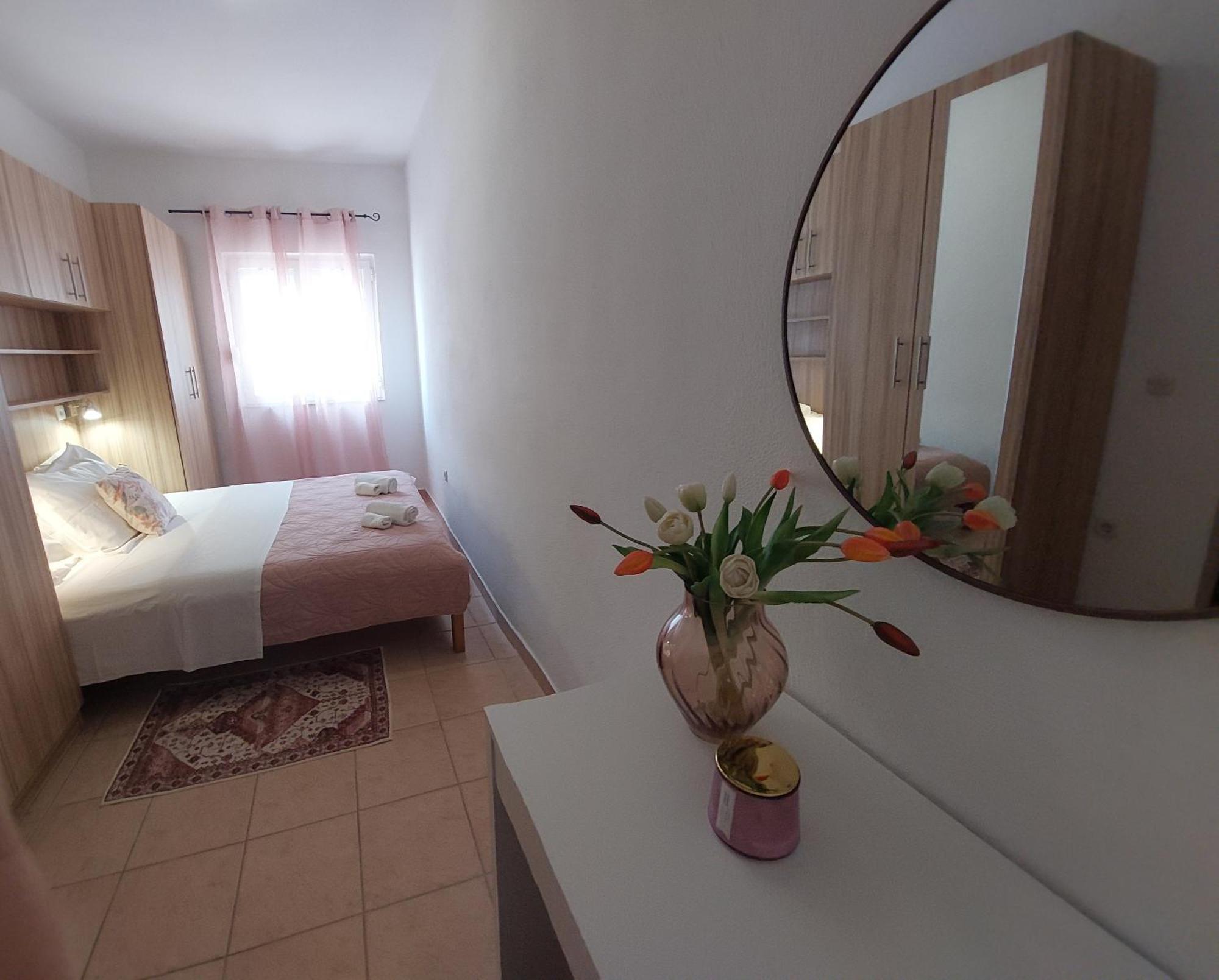 Apartman Lucija Селине Экстерьер фото